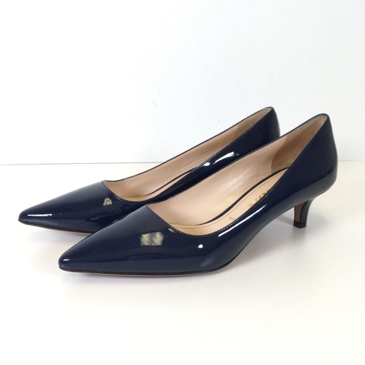 Prada Patent Pumps, Sz 35.5 - Luxe Du Jour