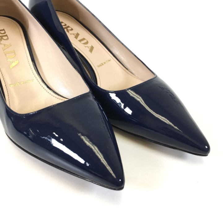 Prada Patent Pumps, Sz 35.5 - Luxe Du Jour