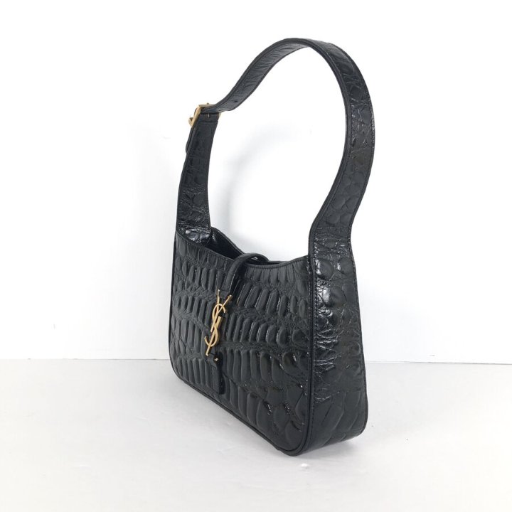 Saint Laurent (YSL) Le 5 A 7 Shoulder Bag - Luxe Du Jour