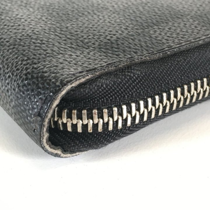 Louis Vuitton Damier Graphite Zippy Organizer Wallet - Luxe