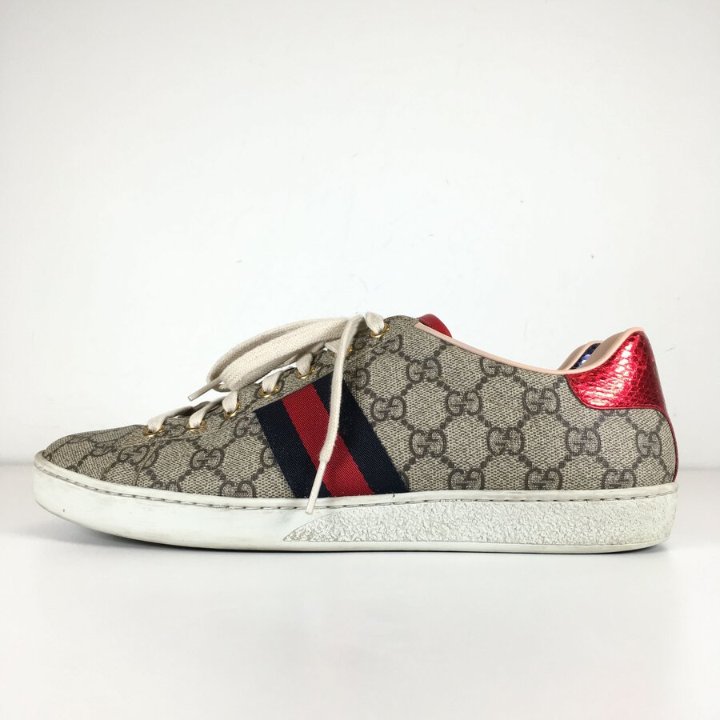 Gucci Ace GG Supreme Sneakers Sz 41 - Luxe Du Jour
