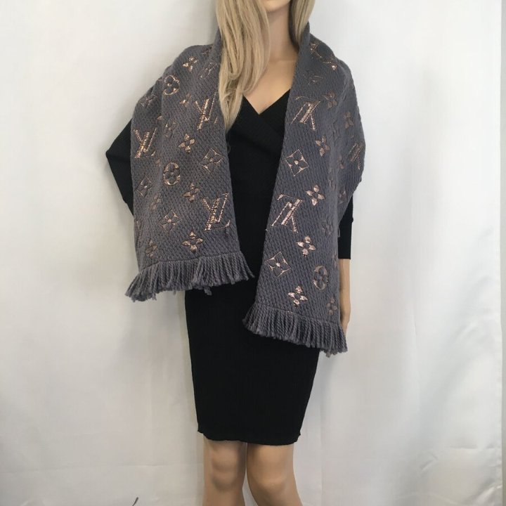 Louis Vuitton Logomania Scarf Luxe Du Jour