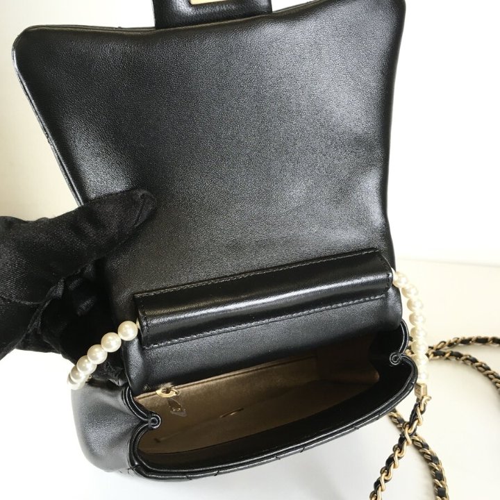 Chanel Side-Pack Bags Black Lambskin - Luxe Du Jour