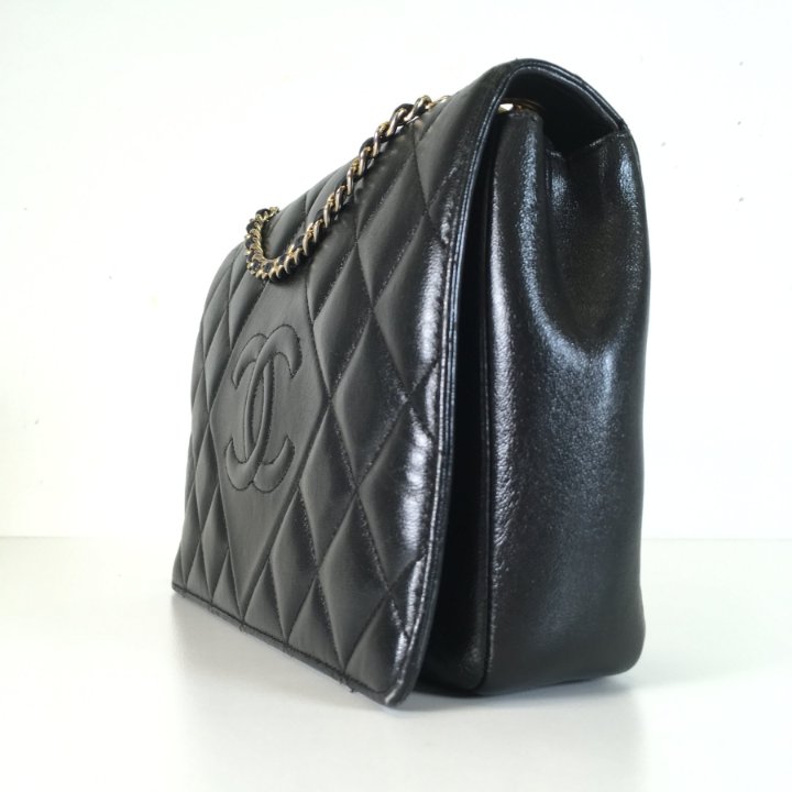 DIOR、CHANEL Chanel Diamond Flap - Luxe Du Jour