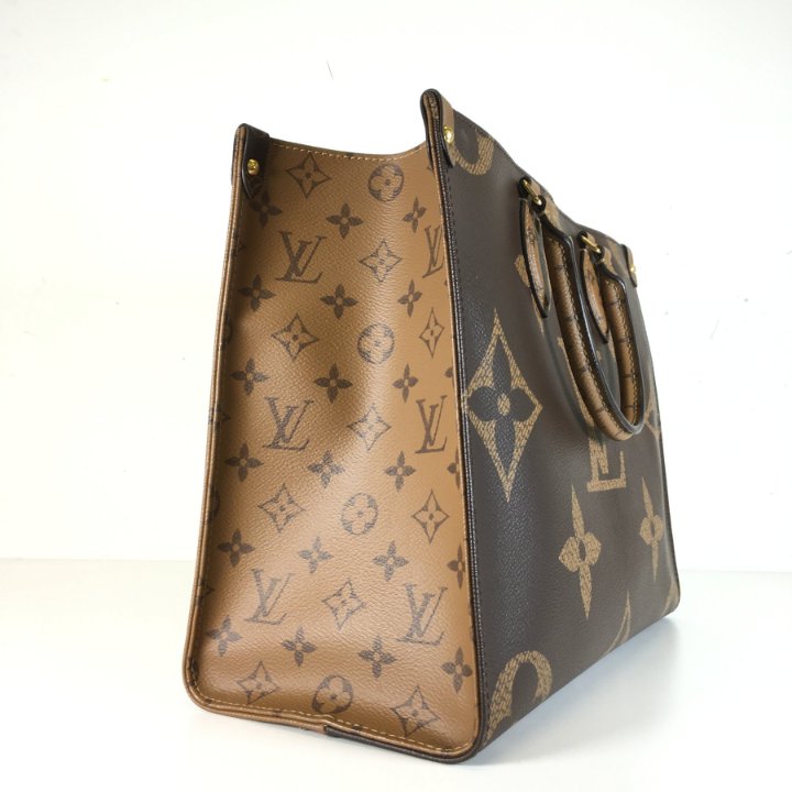 ◆ヴィンテージ感【 Louis Vuitton 】オンザゴー MM モノグラム・ジャイアント オンザゴー MM 詳細情報とお値段