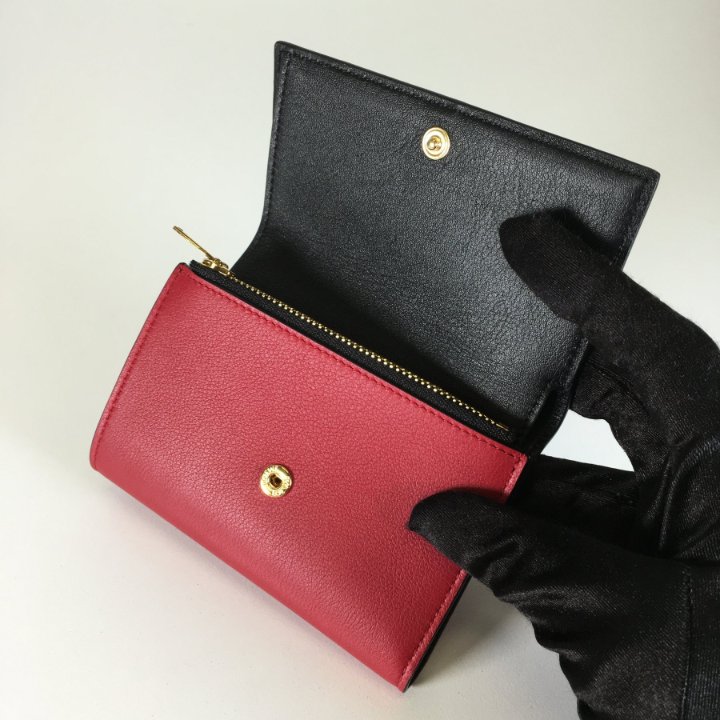 【LOEWE】WALLET Loewe Kaonashi Wallet - Luxe Du Jour