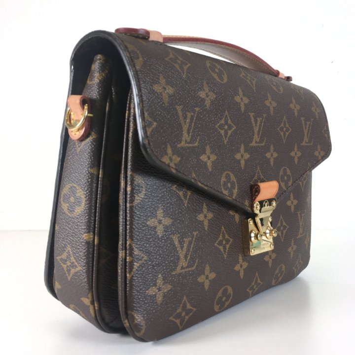 Louis Vuitton Pochette Metis Luxe Du Jour