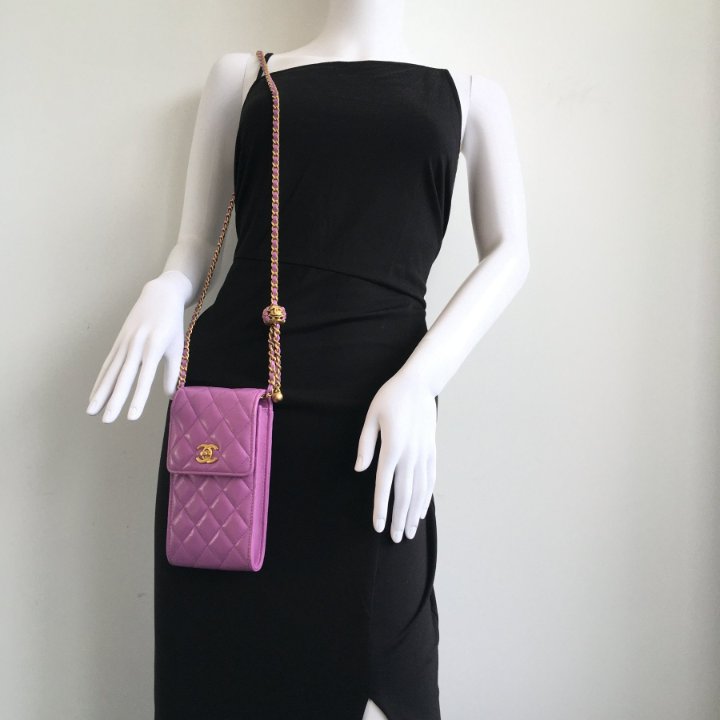 Chanel Pearl Crush Phone Holder - Luxe Du Jour