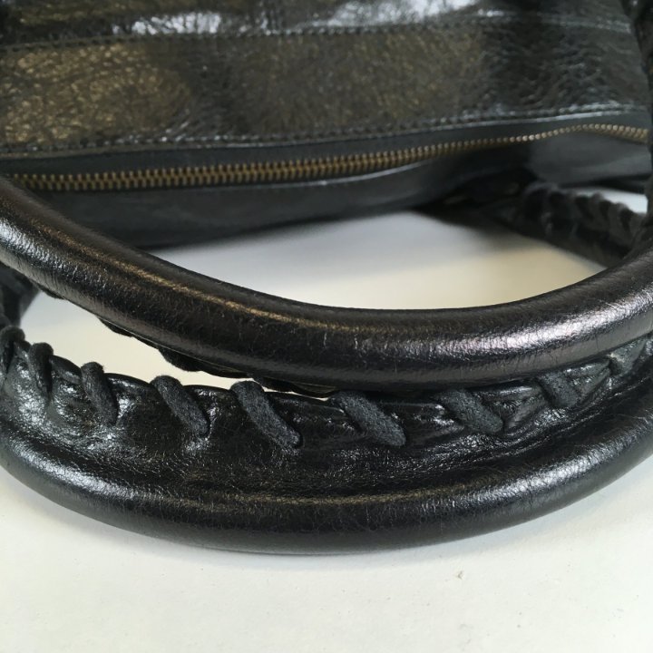 Valluat | DINEL BAG BLACK [正規品/関税込] Black duffle bag – daily.dev