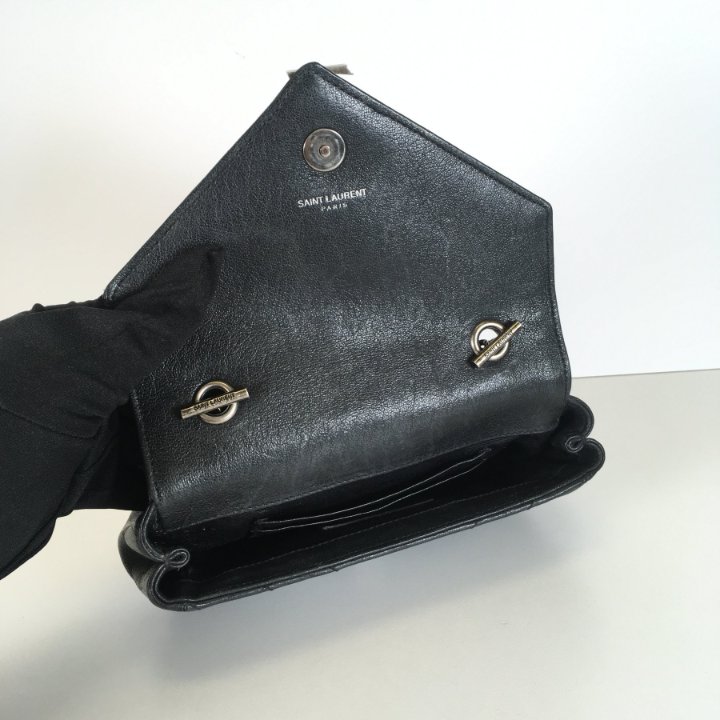VIP【関税送料無料】希少 Saint Laurent Mini College Bag SAINT LAURENT College Mini $1900 Black Shiny Leather