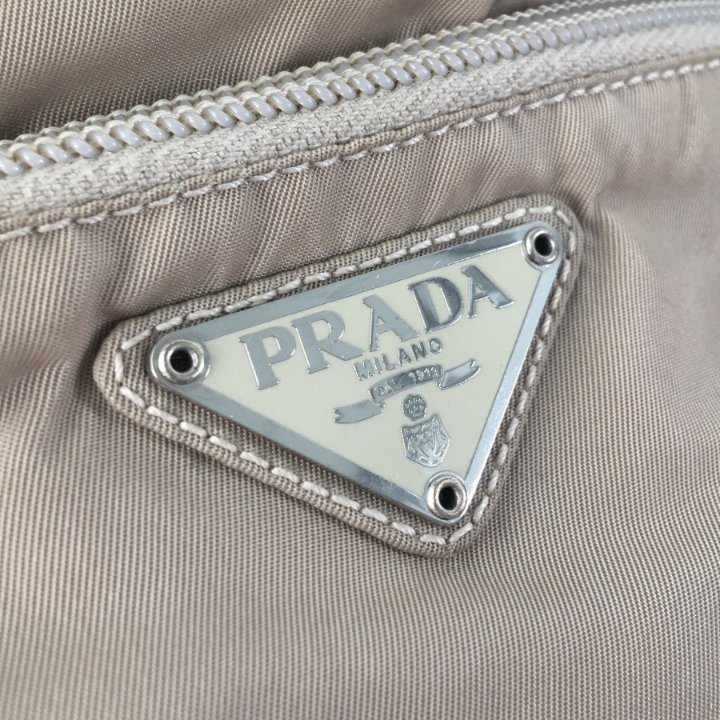 24PF new/PRADA ミニシアリングトートバッグ Bag Beige Prada シアリング ミニバッグ | ニュートラル | FARFETCH JP