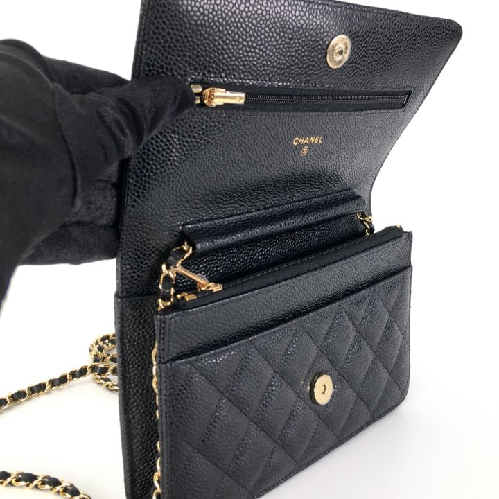 【LYN】WOC Wallet on Chain チェーンウォレット Wallet on chain - Shiny calfskin & gold-tone metal , black