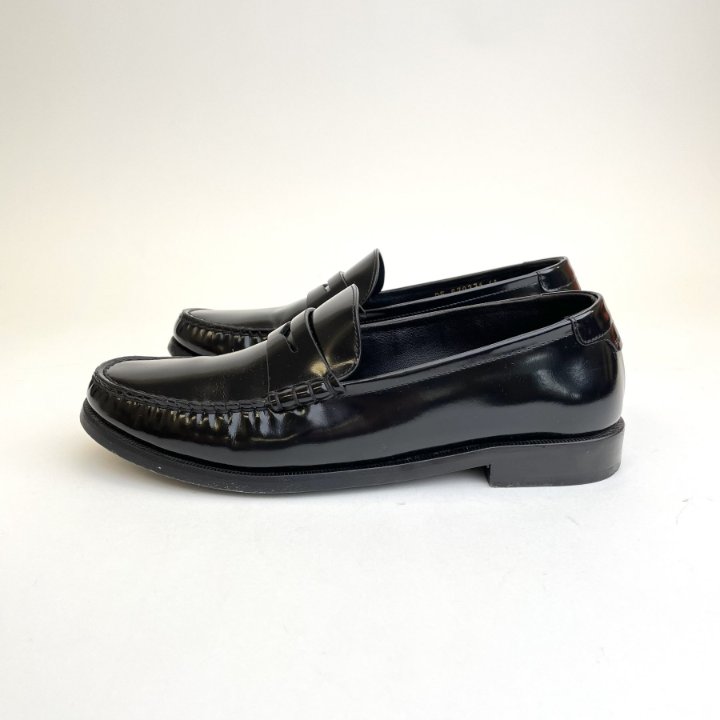 YSLページ① SAINT LAURENT Patent Calfskin Kayla 110 Pumps 39 Deep