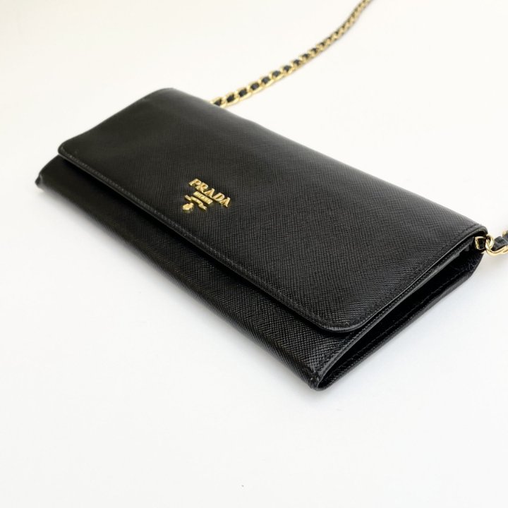 ★PRADA★ [Prada] SS25 Wallet 1ML018QWA Burgundy Small leather wallet | PRADA