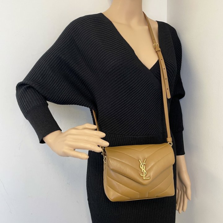 VIP【送料関税込】Saint Laurent LOULOU TOY LEATHER MINI BAG Saint Laurent (YSL) Toy Loulou Bag - Luxe Du Jour