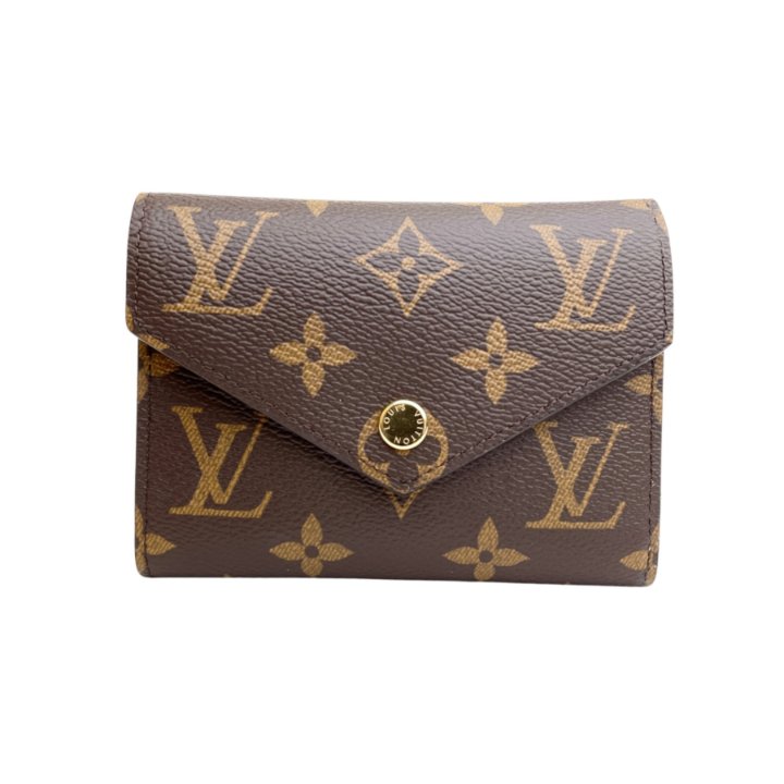 かわいいサイズ♪【Loius Vuitton】Victorine ウォレット Louis Vuitton Victorine Wallet - Luxe Du Jour