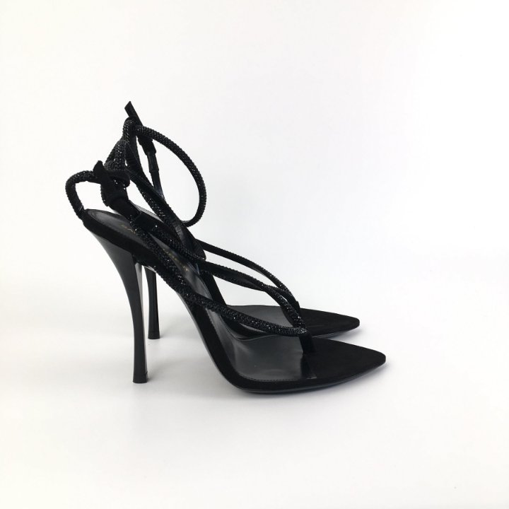 Saint Laurent (YSL) Nadja Heels Black Sz 39 - Luxe Du Jour