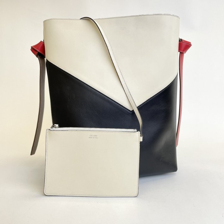 【VIP価格】CELINE Bucket Bag Explore CELINE's New Bucket Bag: Size 28x24x16cm