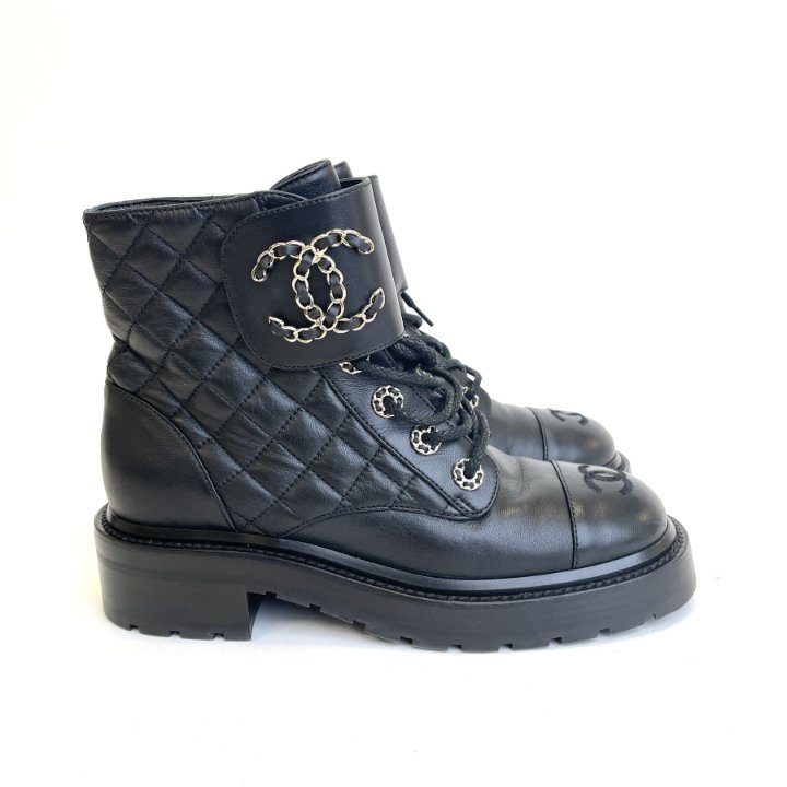 Chanel Quilted CC Boots Sz 36.5 - Luxe Du Jour