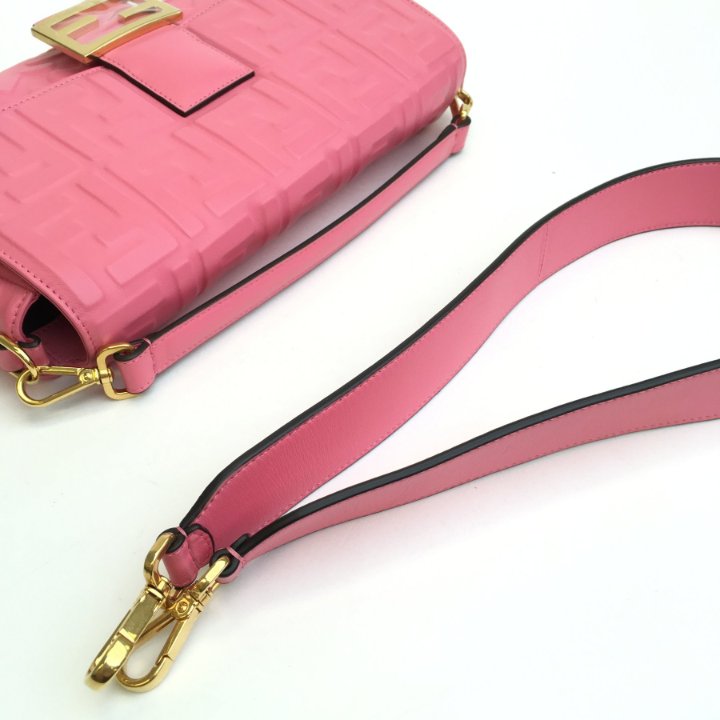 Fendi Baguette Large Bag - Luxe Du Jour