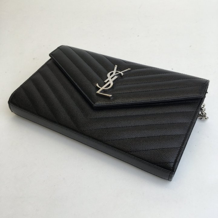 Saint Laurent 'Envelop’ wallet Saint Laurent Small YSL Envelope Wallet in Patent Leather