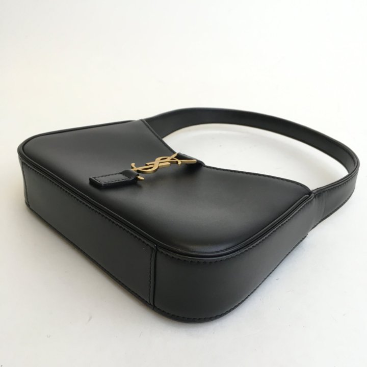 Saint Laurent mini hobo ミニホーボー ラムスキン バッグ 三越伊勢丹 | SAINT LAURENT/サンローラン_women通販 | LE 5 À 7