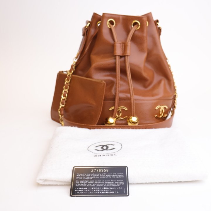 【CHANEL】シャネル ビンテージバケット★vintage bucket Chanel Vintage Bucket Bag - Luxe Du Jour