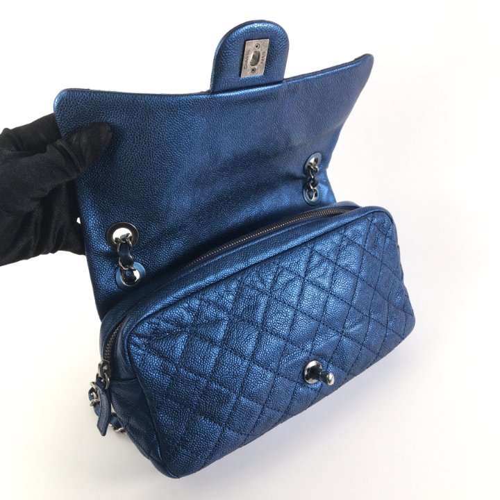 Chanel Easy Flap Medium Blue Caviar - Luxe Du Jour
