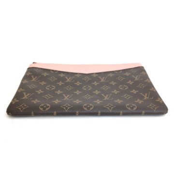 Louis Vuitton Daily Pouch - Luxe Du Jour