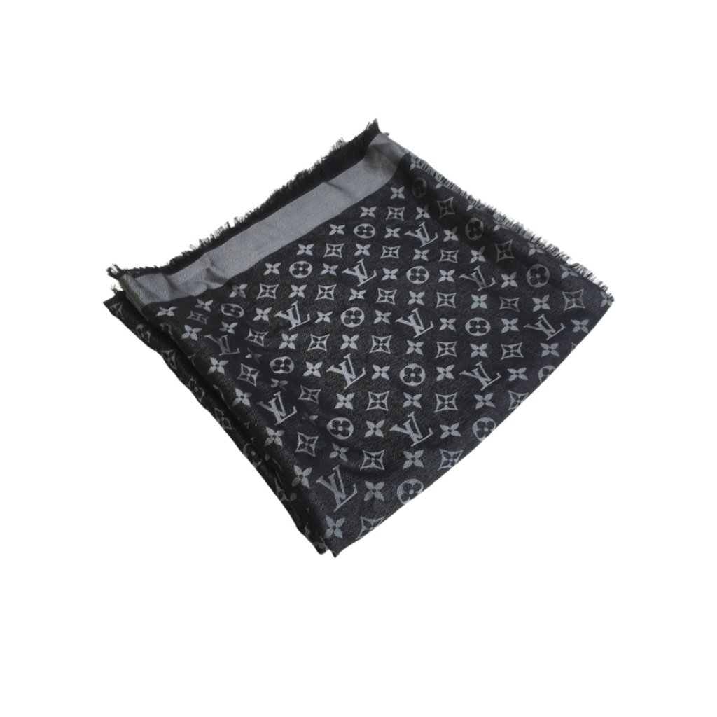 【無料郵送/関税込/正規品】 Louis Vuitton LV Ice Scarf Cream LV Essential Scarf S00 - Accessories | LOUIS VUITTON