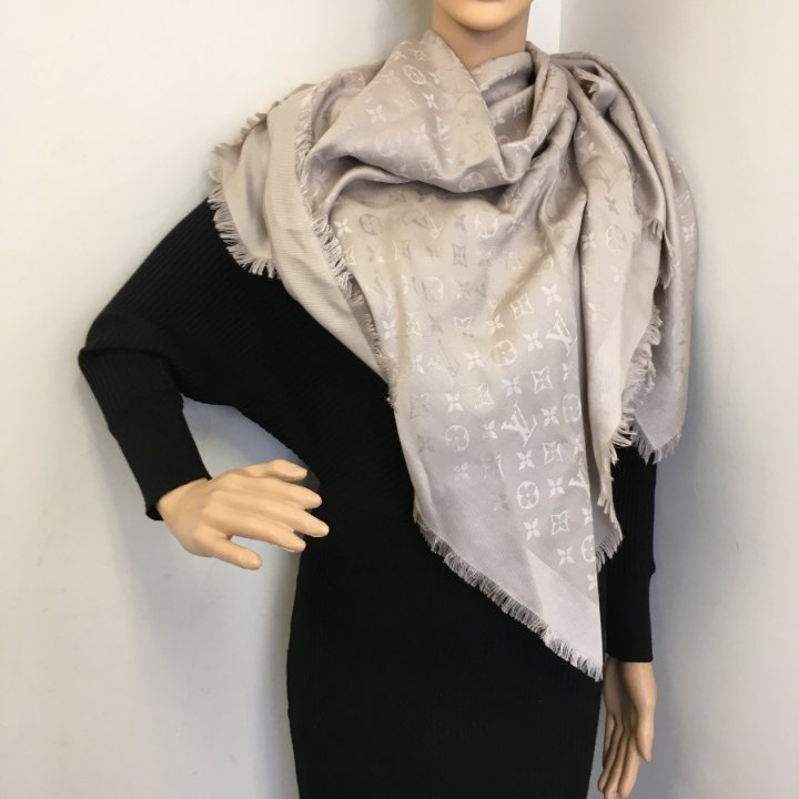 Lv Shine Louis Vuitton Monogram Shawl Greige Monogram Shine Shawl