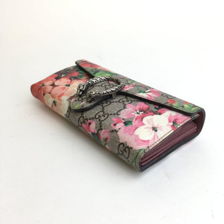 Gucci Dionysus Blooms Wallet On Chain (WOC) - Luxe Du Jour