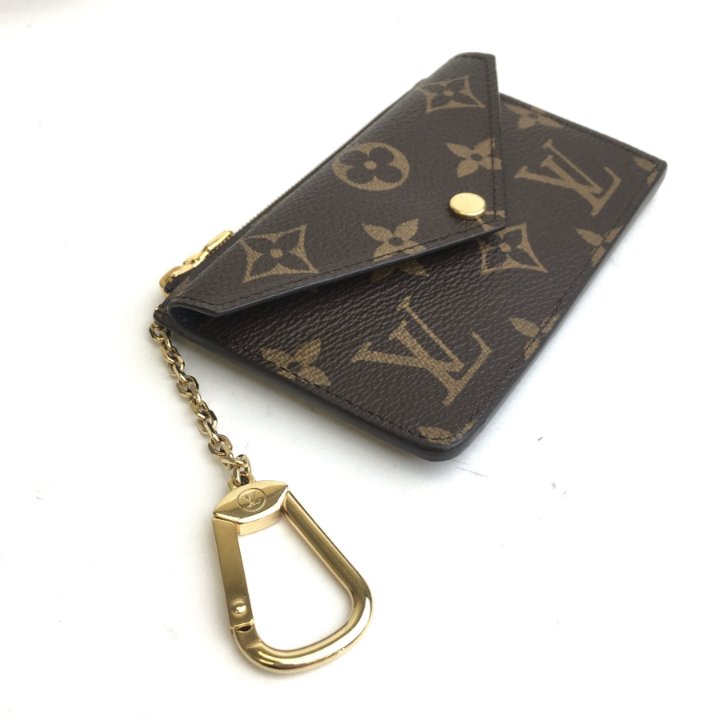 【コンパクトだけど使いやすい♪】LV ★Card Holder RECTO VERSO Check this Little Cutie🥰 “Louis Vuitton CARD HOLDER RECTO