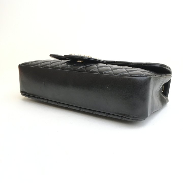 CHANEL広夢様 Chanel Black Diamond Stitch Leather Outdoor Ligne Accordion Flap