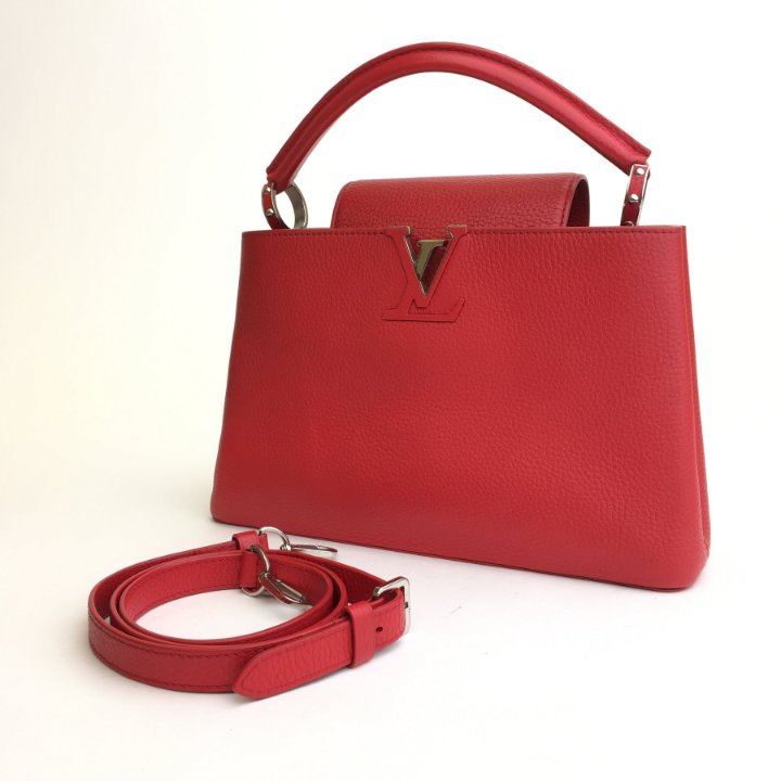 Louis Vuitton Capucines MM - Luxe Bag Rental
