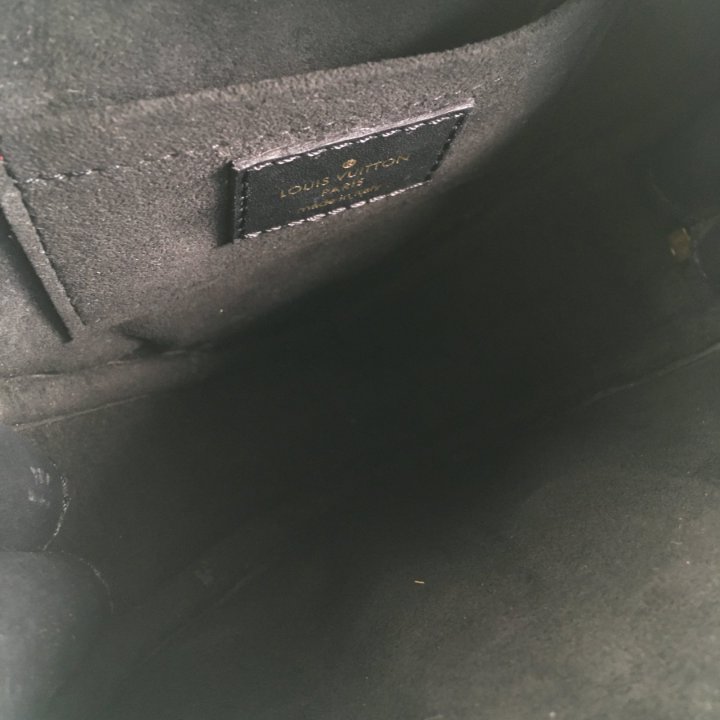 Louis Vuitton New Wave Heart Bag - Luxe Du Jour