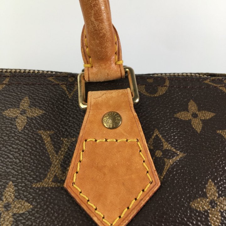 Louis Vuitton Speedy 35 - Luxe Du Jour