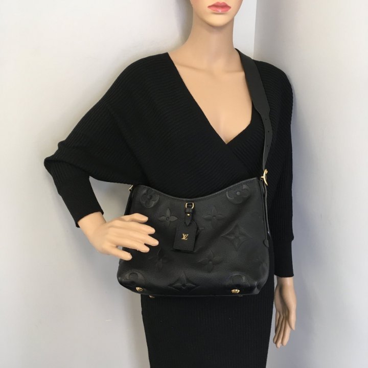 【LOUIS VUITTON】上品 黒/茶色 ◎ 大容量 CarryAll PM バッグ CarryAll PM Monogram - Women - Handbags | LOUIS VUITTON ®