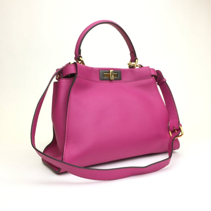 Fendi Peekaboo Medium - Luxe Du Jour