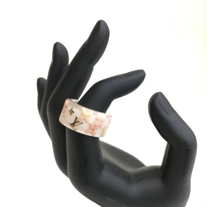 Louis Vuitton Farandole Ring Sz 51 - Luxe Du Jour