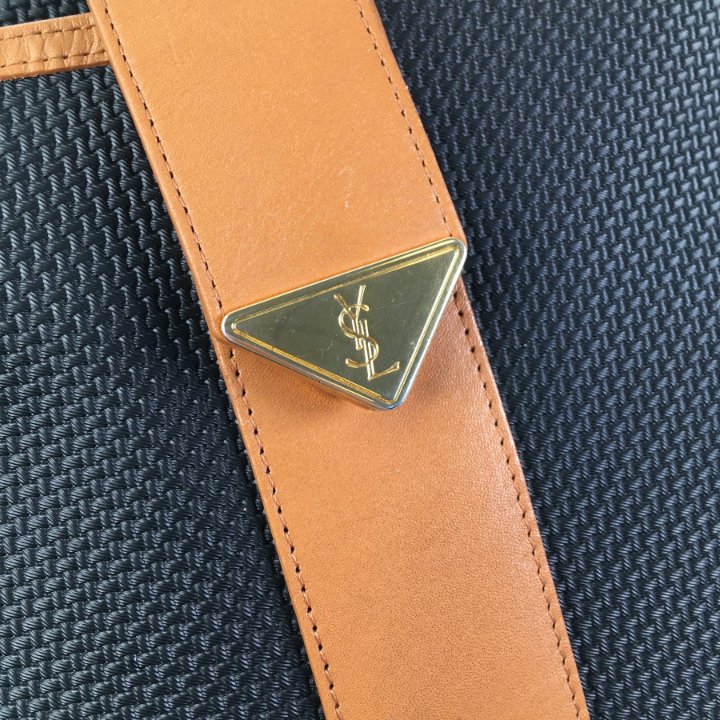 Saint Laurent Vintage Shoulder Bag - Luxe Du Jour