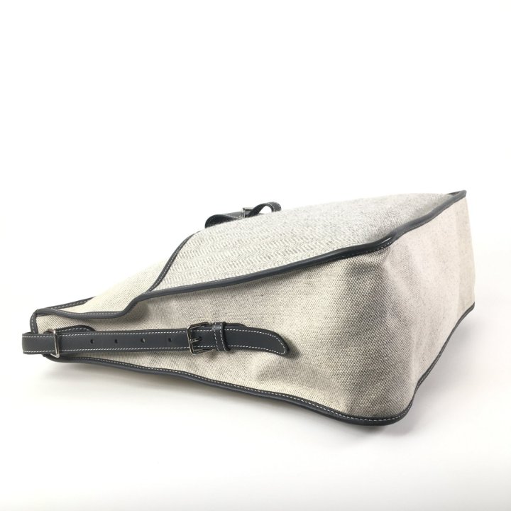 Hermes Toile Wool Chevron Jumping GM - Luxe Du Jour