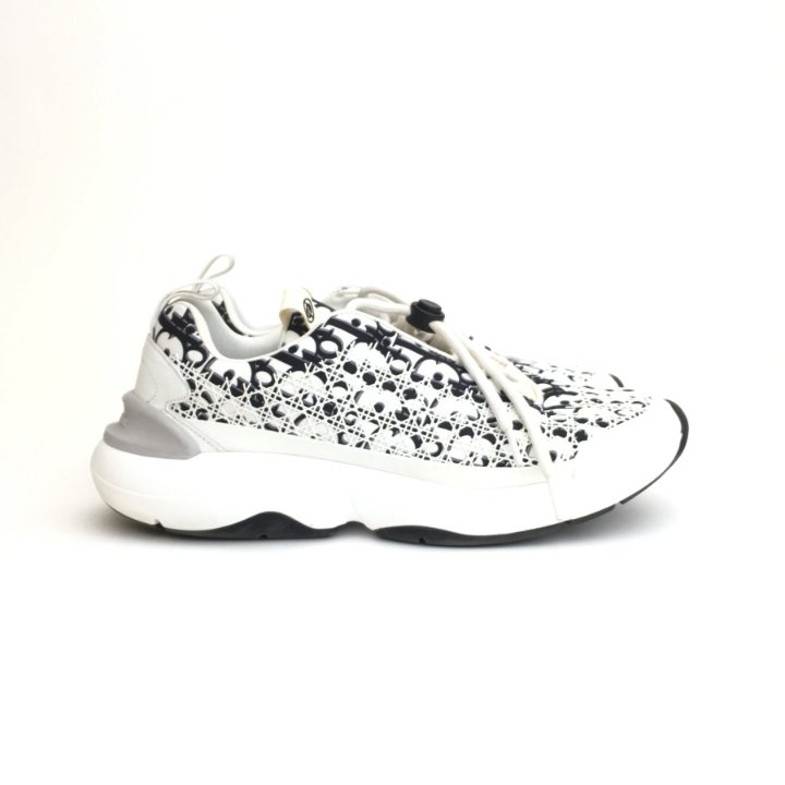 Dior B24 Sneakers Sz 41 - Luxe Du Jour