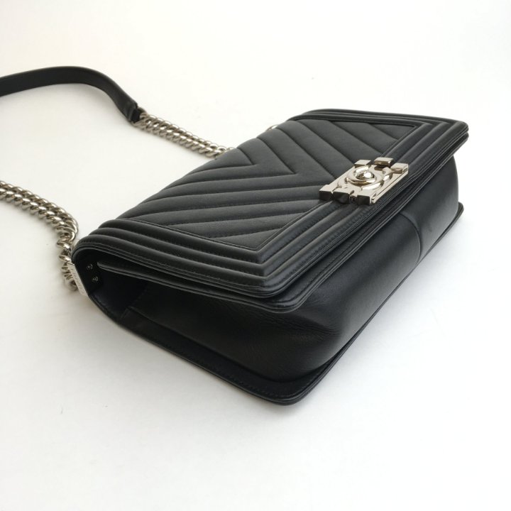 CHANEL BOIR NOIR ボワノアール　EDT 125ミリ CHANEL BOIR NOIR ボワノアール EDT 125ミリ CHANEL BOIS NOIR
