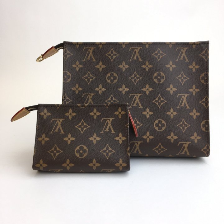 【SALE】LOUIS VUITTON/TOILETRY POUCH ON CHAIN BAG(天然素材） Louis Vuitton Toiletry Pouch On Chain Monogram in Coated