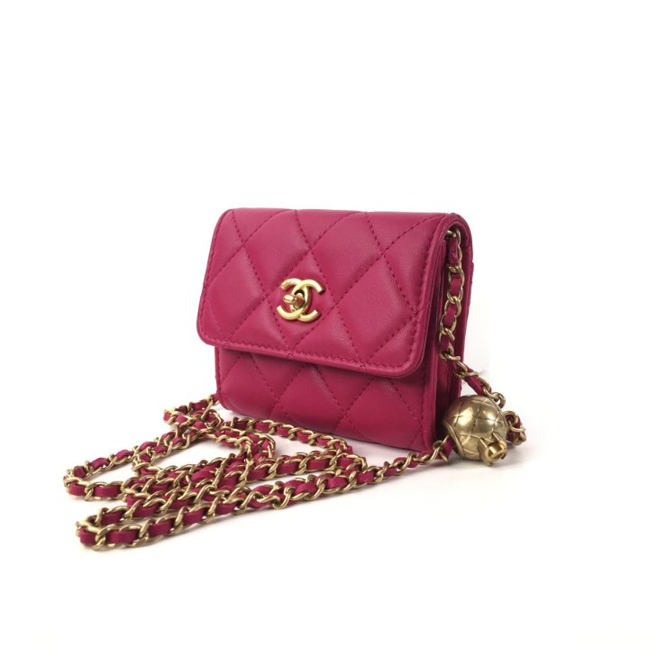 Chanel Pearl Crush Mini Wallet With Chain - Luxe Du Jour