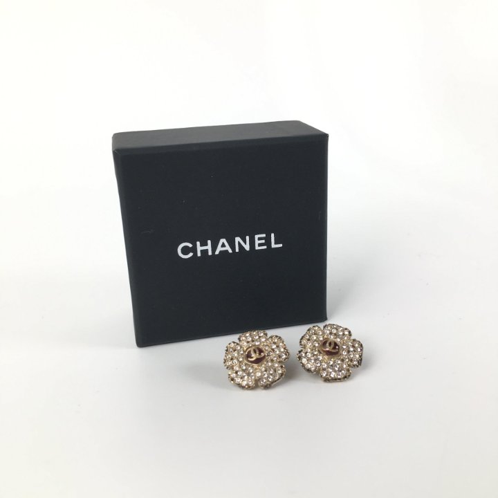 Chanel Camellia Earrings - Luxe Du Jour