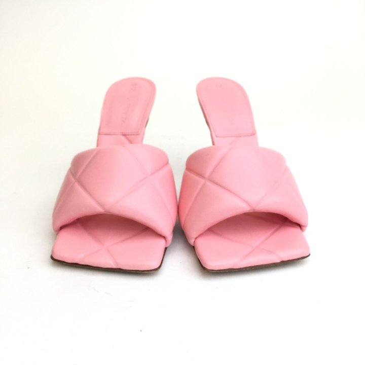 Bottega Veneta Lido Heels Sz 35.5 - Luxe Du Jour