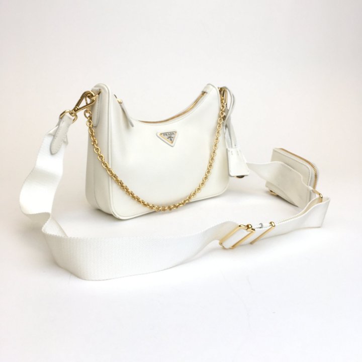 送料無料 Re-Edition 2005 Re-Nylon バッグ ホワイト/ゴールド White Prada Re-Edition 2005 Re-Nylon bag | PRADA