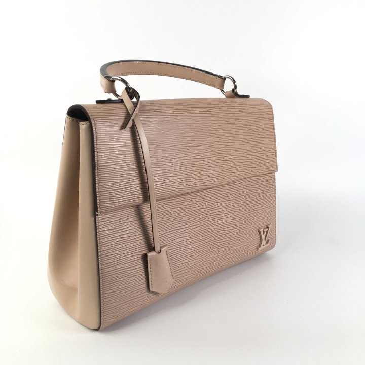 Louis Vuitton Cluny MM - Luxe Du Jour